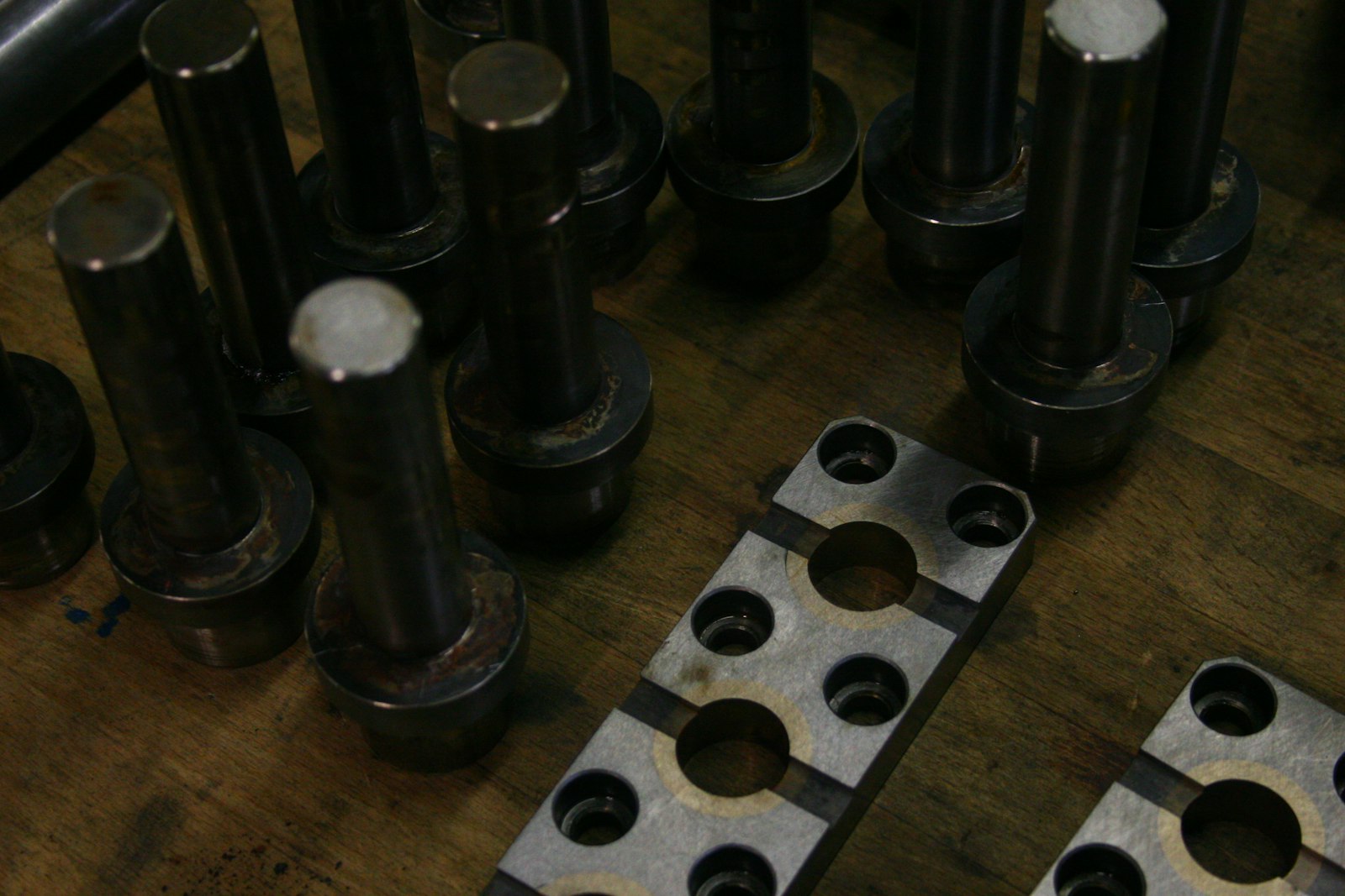 Precision machined metal components